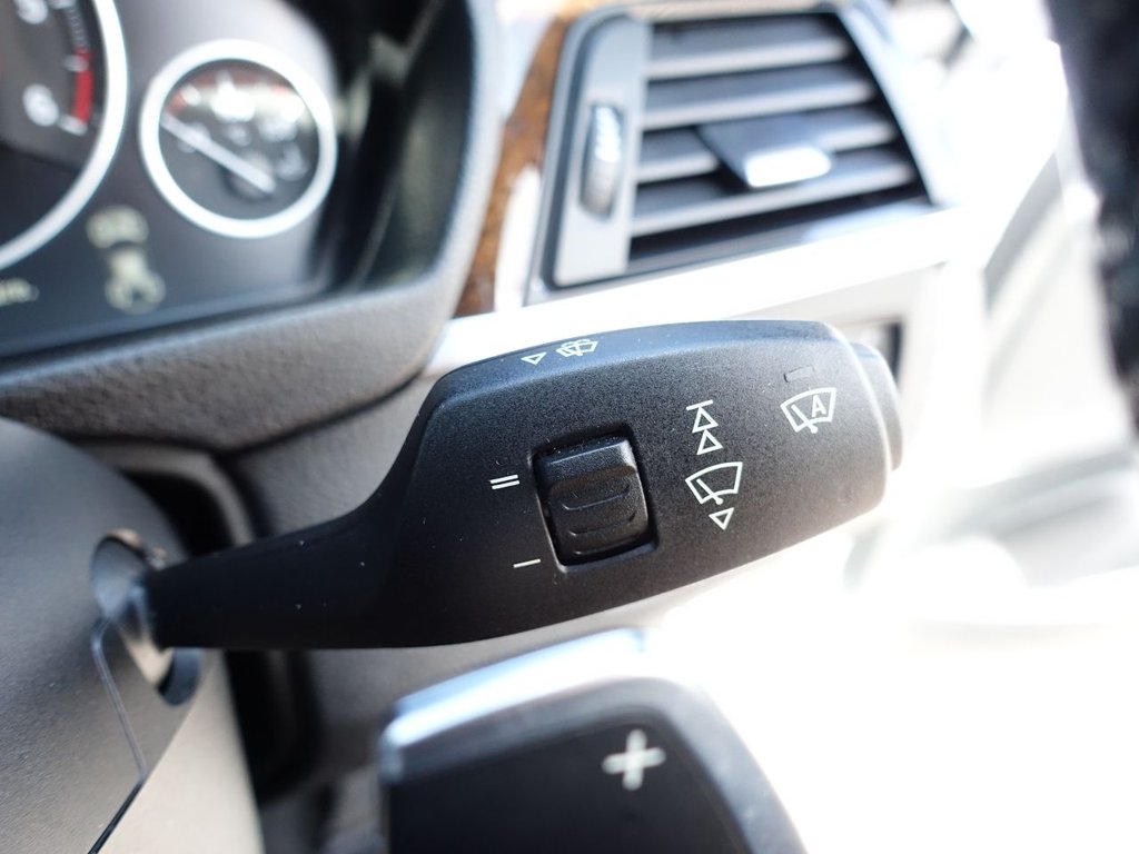 Used BMW 3 Series 2015 for sale - 76470187: Photo 36