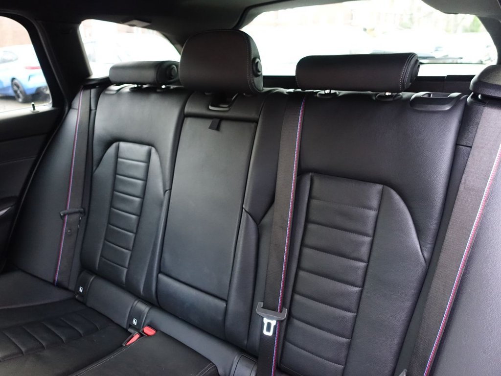 Used BMW 3 Series 2021 for sale - 76840776: Photo 18