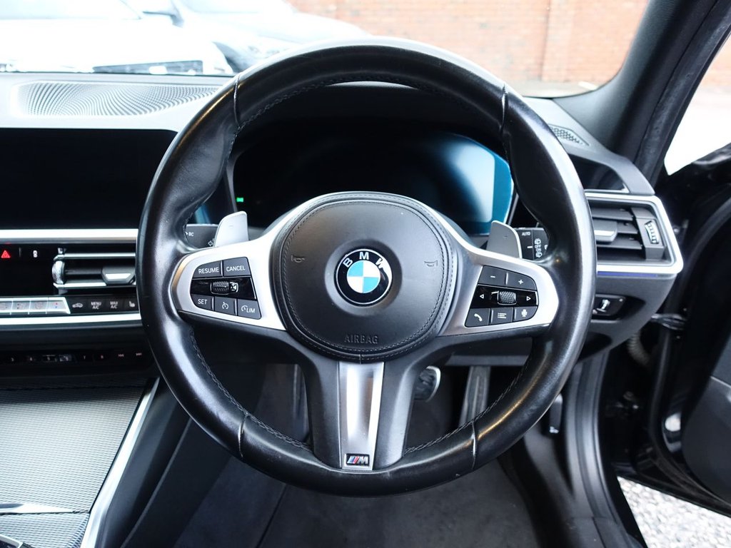 Used BMW 3 Series 2021 for sale - 76840776: Photo 32