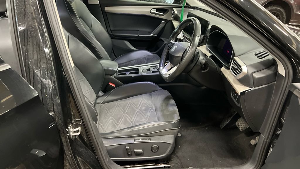 Used SEAT Leon 2021 for sale - 76698432: Photo 3