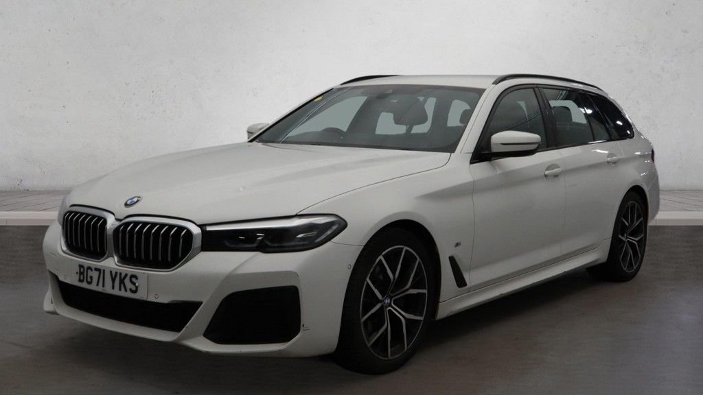 Used BMW 5 Series 2021 for sale - 77263268: Photo 2