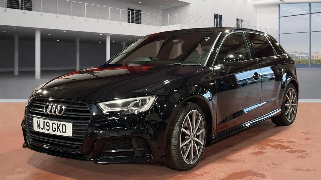 Used Audi A3 2019 for sale - 77734427: Photo 2
