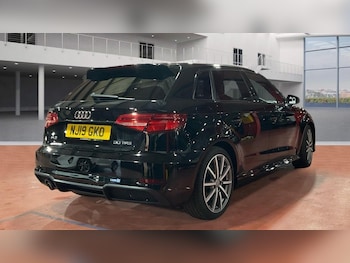 Used Audi A3 2019 for sale - 77734427: Photo