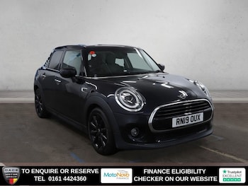 Used MINI Hatch 2019 for sale - 78200532: Photo
