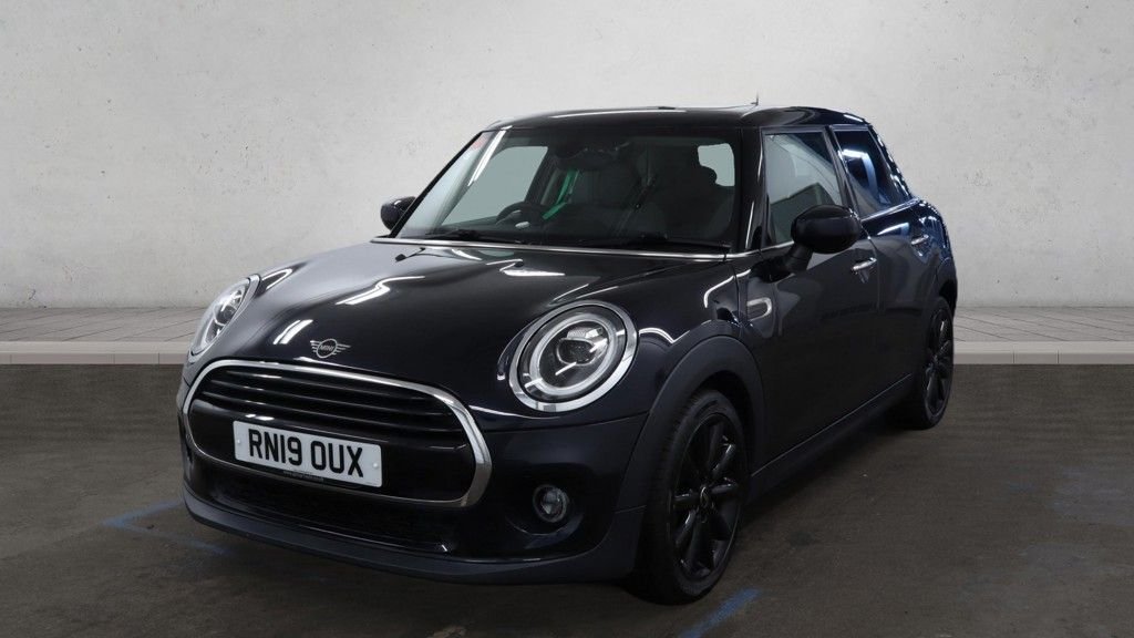 Used MINI Hatch 2019 for sale - 78200532: Photo 2