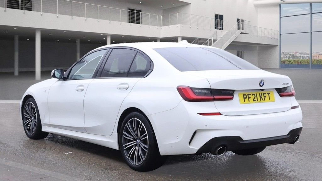 Used BMW 3 Series 2021 for sale - 76591070: Photo 3