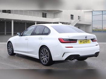 Used BMW 3 Series 2021 for sale - 76591070: Photo