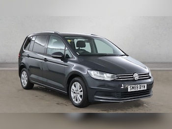 Used Volkswagen Touran 2019 for sale - 78154141: Photo