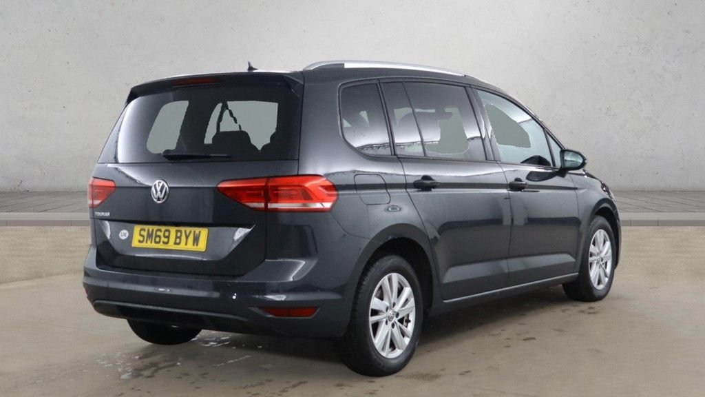 Used Volkswagen Touran 2019 for sale - 78154141: Photo 4