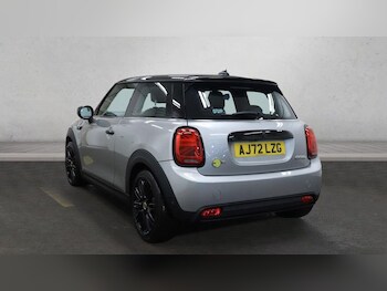 Used MINI Hatch 2022 for sale - 77276306: Photo