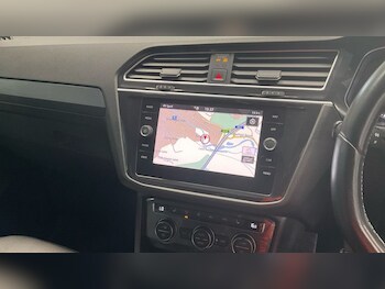 Used Volkswagen Tiguan 2018 for sale - 76406560: Photo