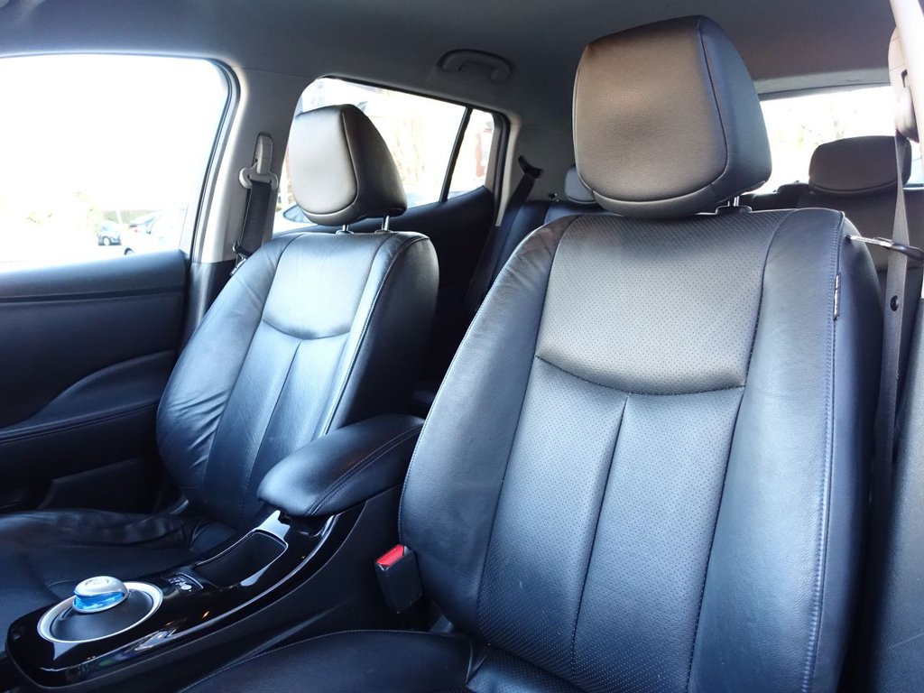 Used Nissan Leaf 2017 for sale - 76826472: Photo 14