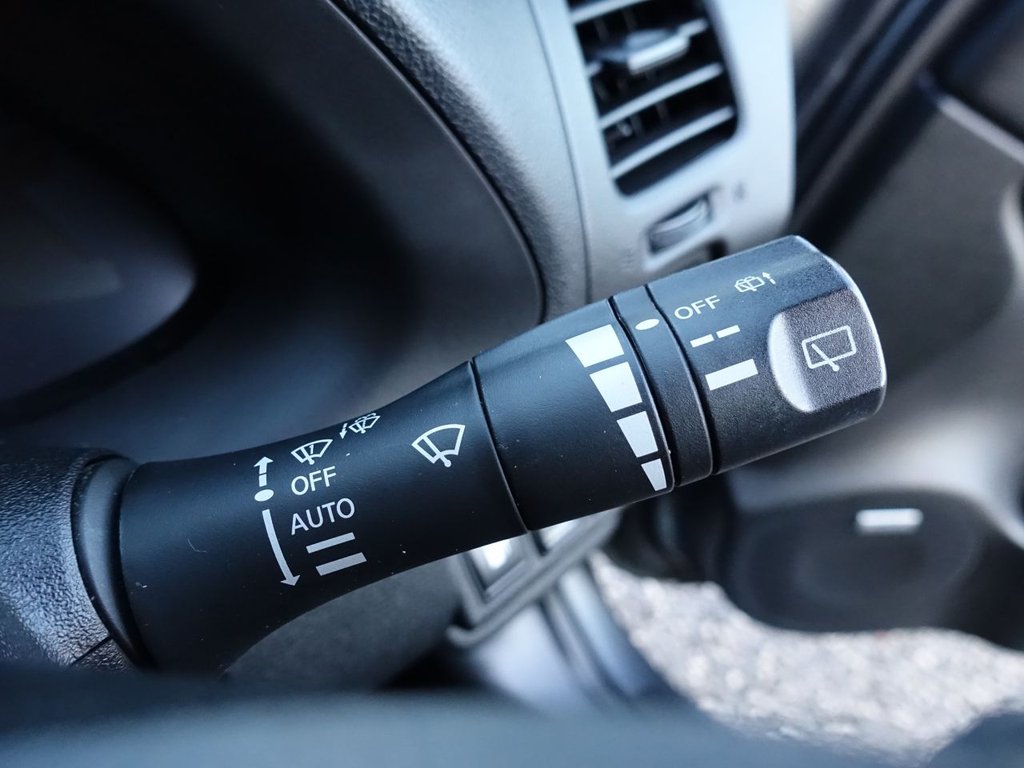 Used Nissan Leaf 2017 for sale - 76826472: Photo 32