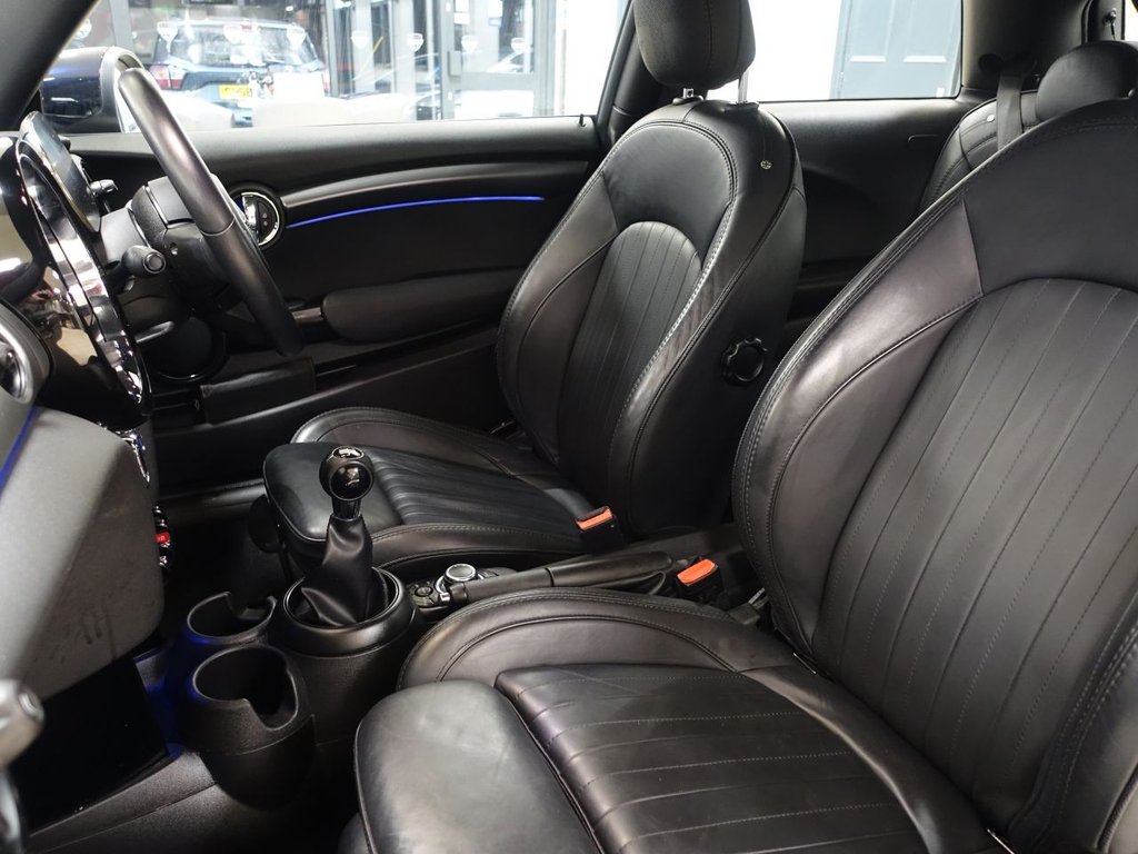 Used MINI Hatch 2022 for sale - 77027035: Photo 13