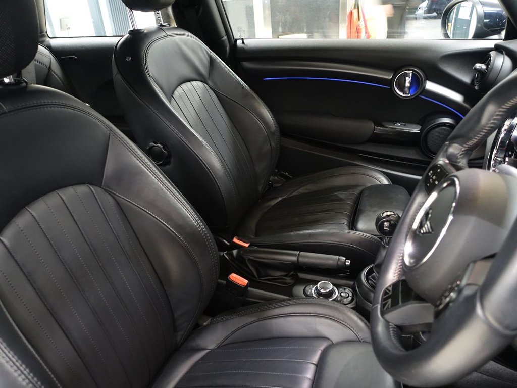 Used MINI Hatch 2022 for sale - 77027035: Photo 14