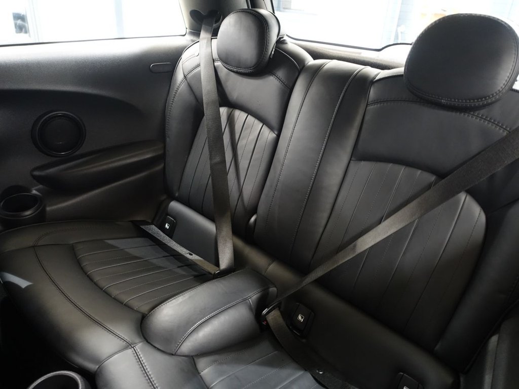 Used MINI Hatch 2022 for sale - 77027035: Photo 16