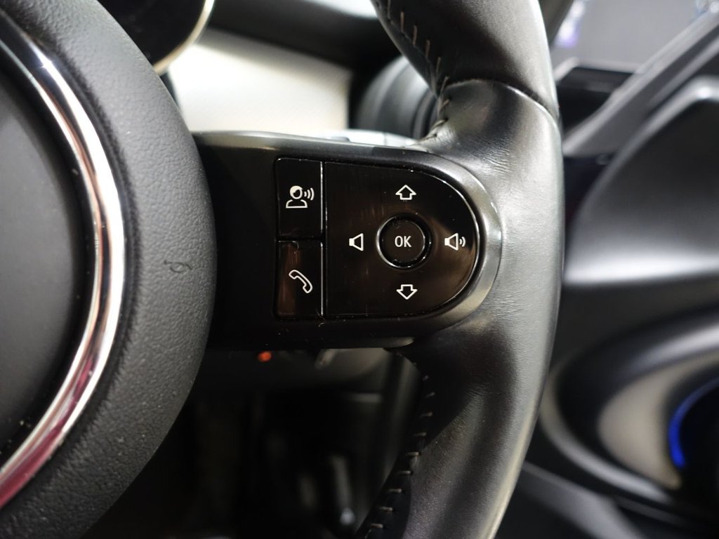 Used MINI Hatch 2022 for sale - 77027035: Photo 19