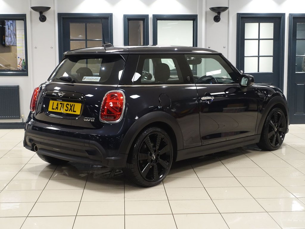 Used MINI Hatch 2022 for sale - 77027035: Photo 6