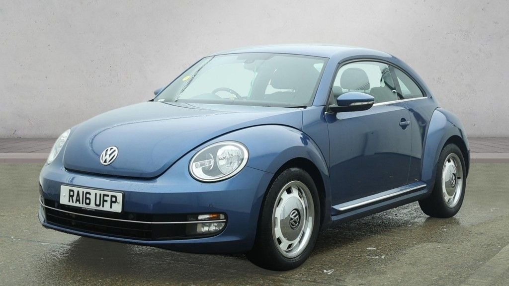 Used Volkswagen Beetle 2016 for sale - 77655041: Photo 2