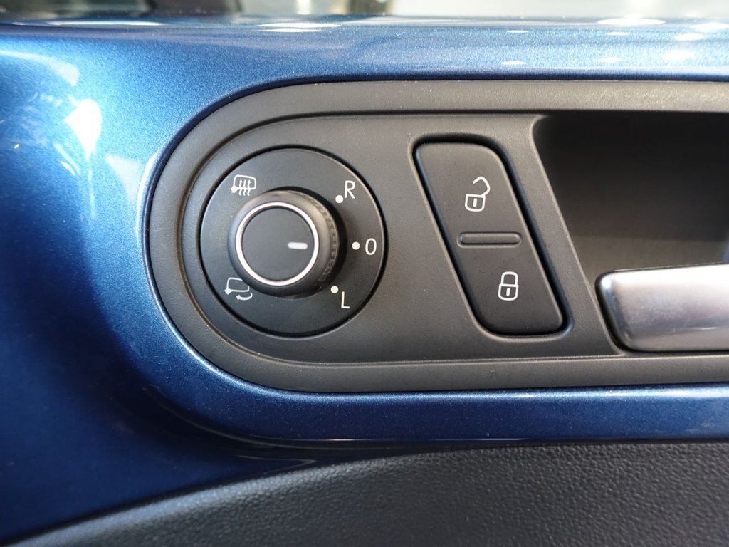 Used Volkswagen Beetle 2016 for sale - 77655041: Photo 23