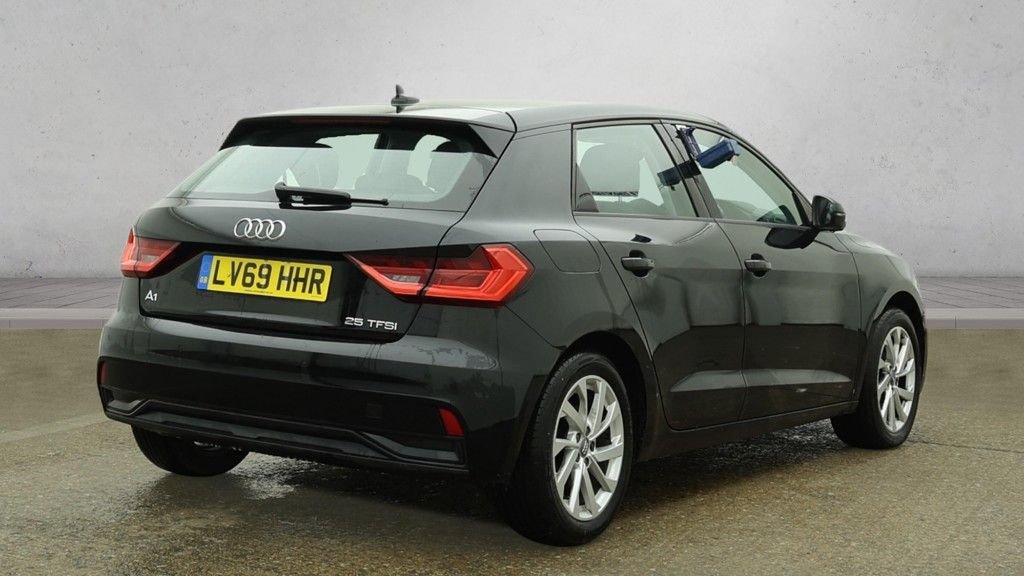 Used Audi A1 2019 for sale - 77100996: Photo 4