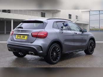 Used Mercedes-Benz GLA 2018 for sale - 76617729: Photo