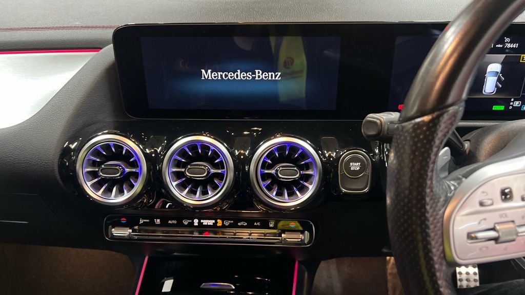 Used Mercedes-Benz EQA 2021 for sale - 76406558: Photo 7