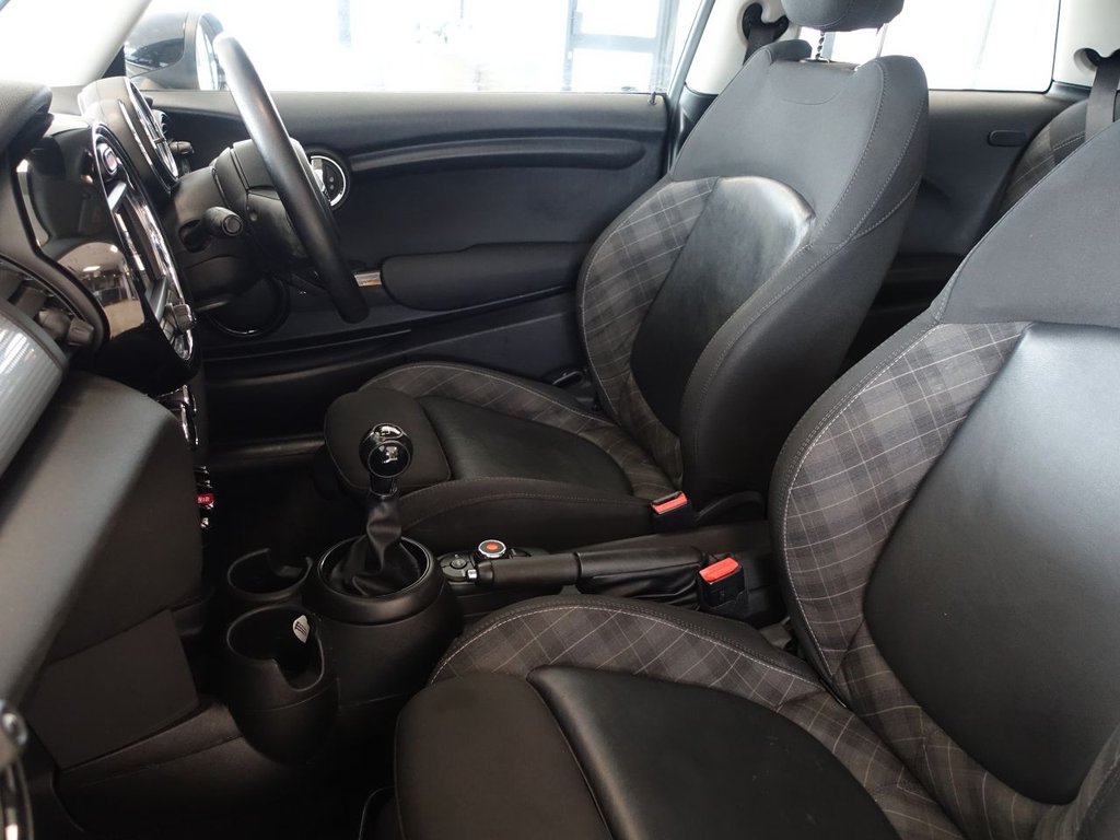 Used MINI Hatch 2018 for sale - 77026854: Photo 13