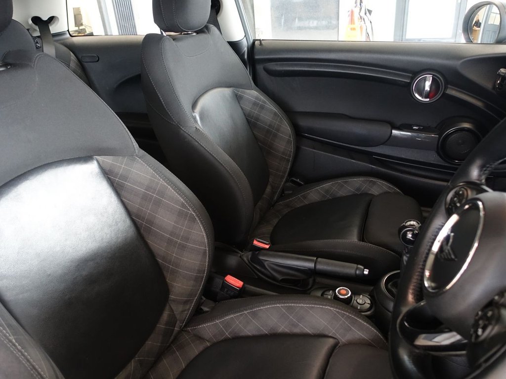 Used MINI Hatch 2018 for sale - 77026854: Photo 14