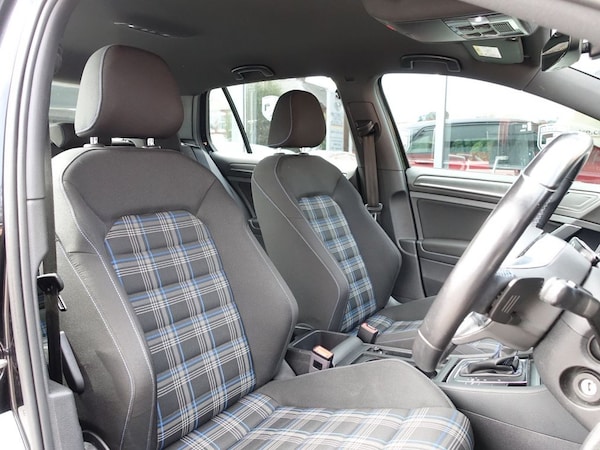 Used Volkswagen Golf 2017 for sale - 75403367: Photo 3