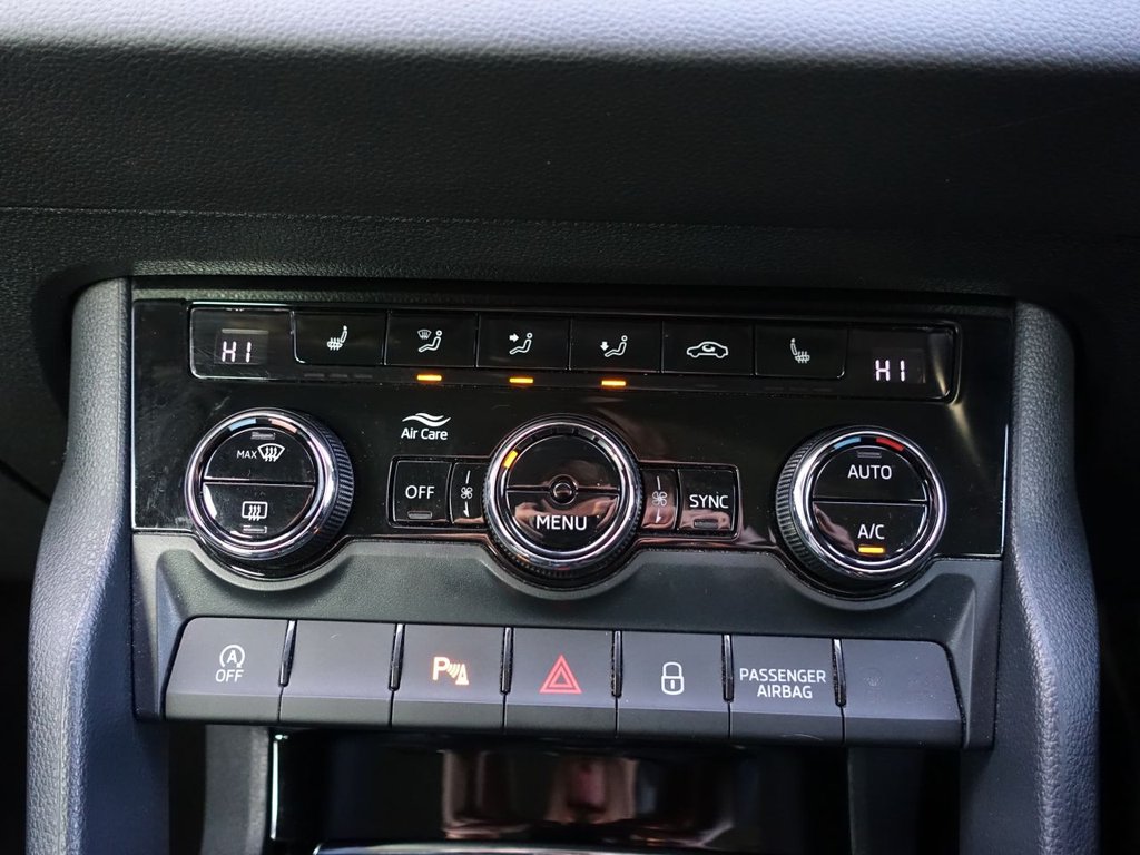 Used Skoda Karoq 2018 for sale - 76547108: Photo 44