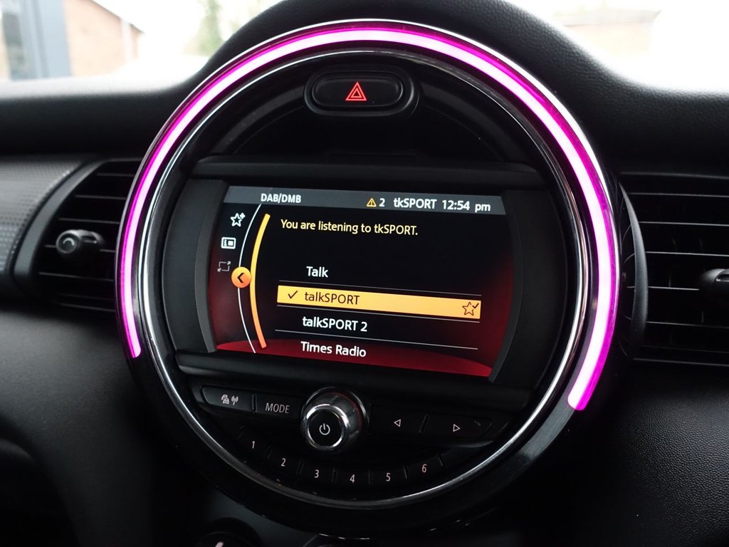 Used MINI Hatch 2018 for sale - 76698852: Photo 21