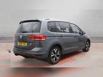 Used Volkswagen Touran 2020 for sale - 78514605: Photo