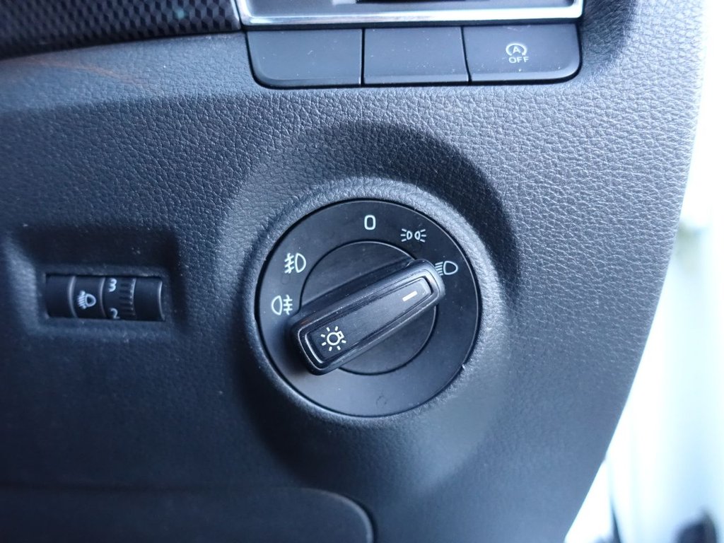 Used Skoda Fabia 2018 for sale - 76417636: Photo 42