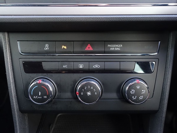 Used SEAT Leon 2019 for sale - 75559536: Photo 36