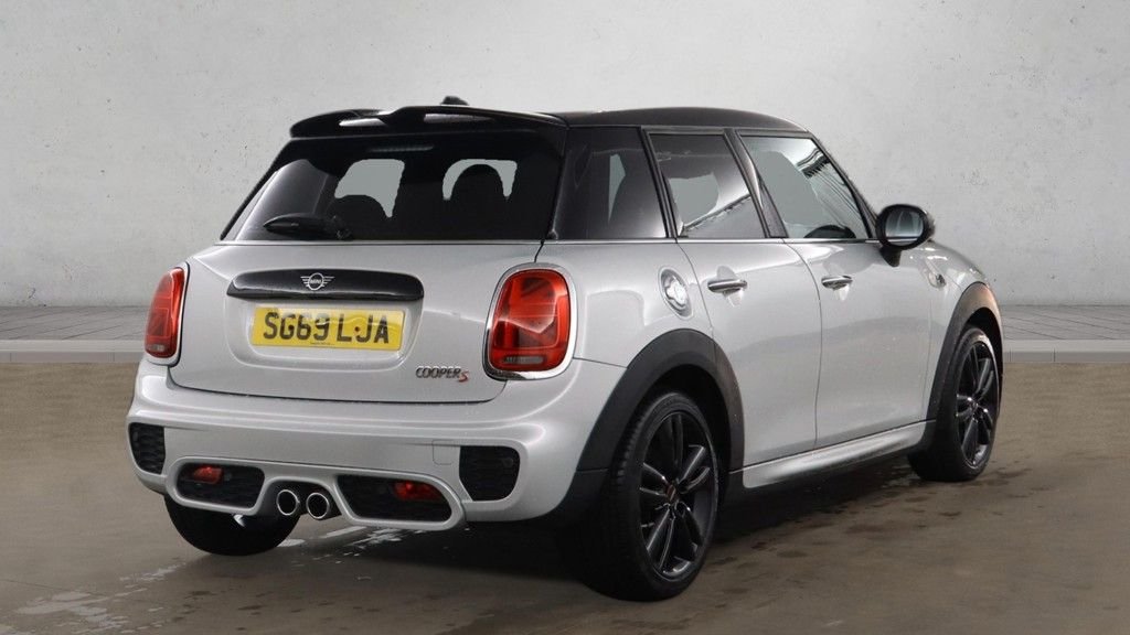 Used MINI Hatch 2019 for sale - 77101000: Photo 4