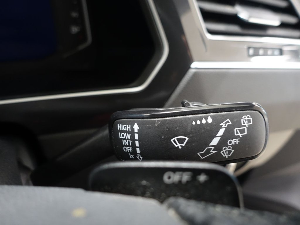 Used Volkswagen Tiguan 2021 for sale - 77026913: Photo 23