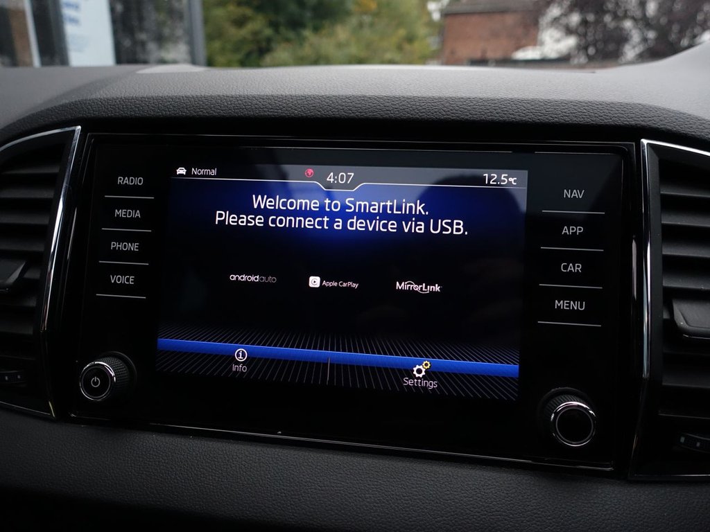 Used Skoda Karoq 2019 for sale - 76203531: Photo 32