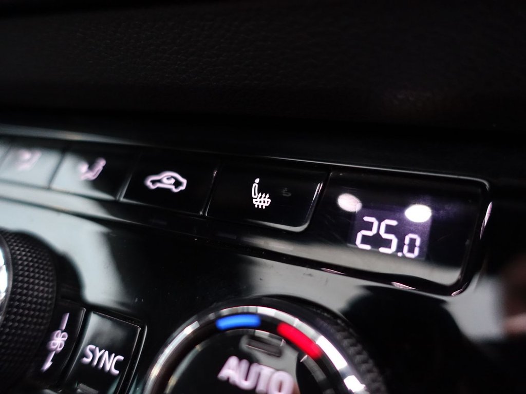 Used Skoda Karoq 2019 for sale - 76203531: Photo 41