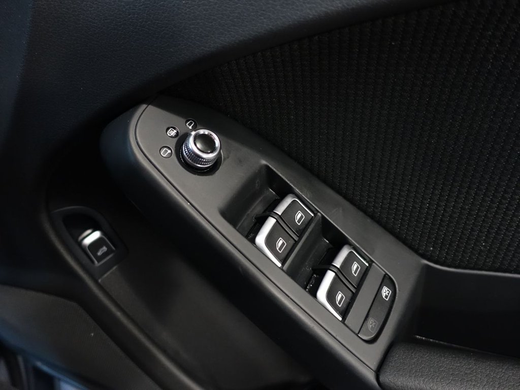 Used Audi A4 2015 for sale - 77122098: Photo 28