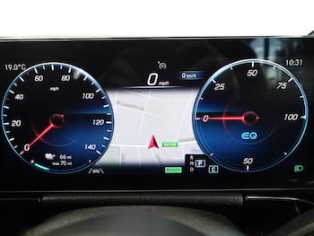 Used Mercedes-Benz EQA 2022 for sale - 79619560: Photo