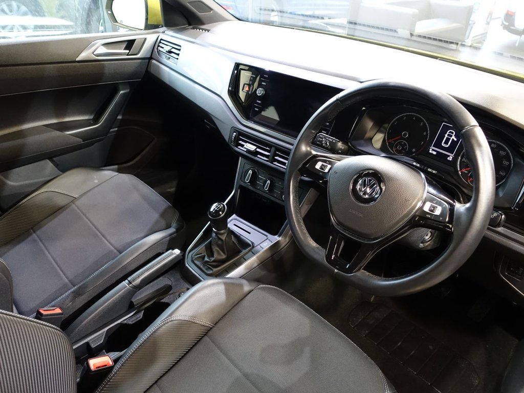 Used Volkswagen Polo 2018 for sale - 77850032: Photo 2