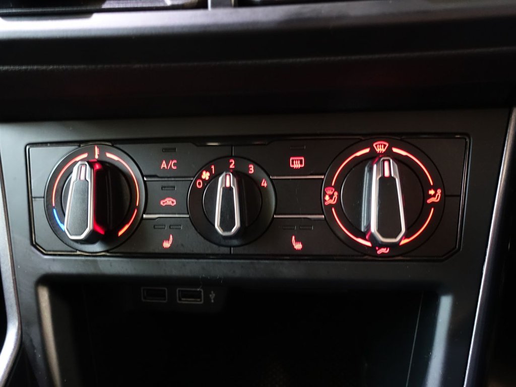 Used Volkswagen Polo 2018 for sale - 77850032: Photo 22