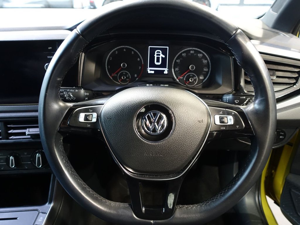 Used Volkswagen Polo 2018 for sale - 77850032: Photo 3