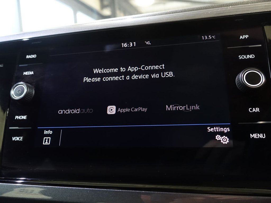 Used Volkswagen Polo 2018 for sale - 77850032: Photo 30