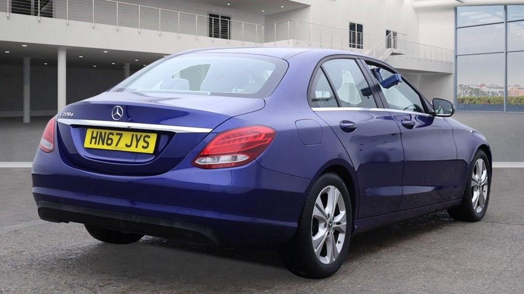 Used Mercedes-Benz C Class 2017 for sale - 76406564: Photo 3