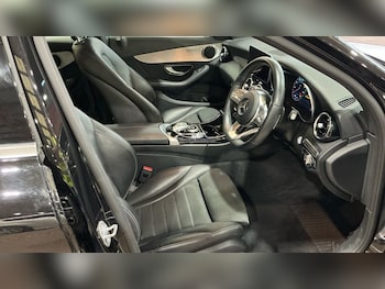 Used Mercedes-Benz C-Class 2019 for sale - 75665782: Photo