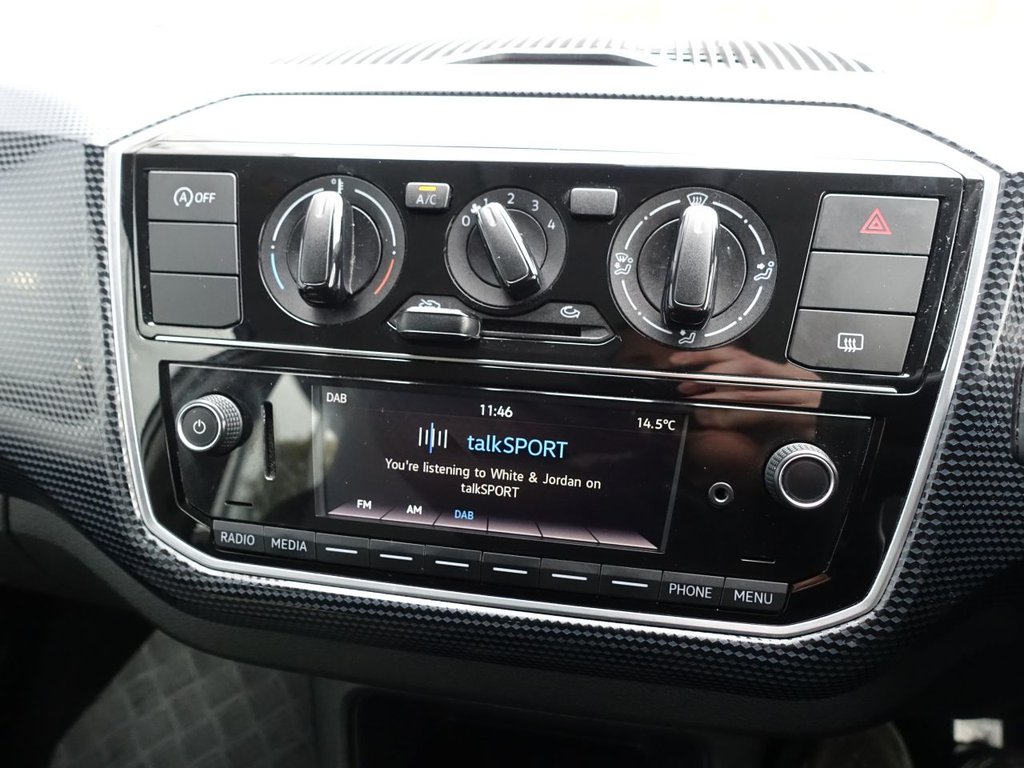 Used Volkswagen up! 2019 for sale - 76163108: Photo 2