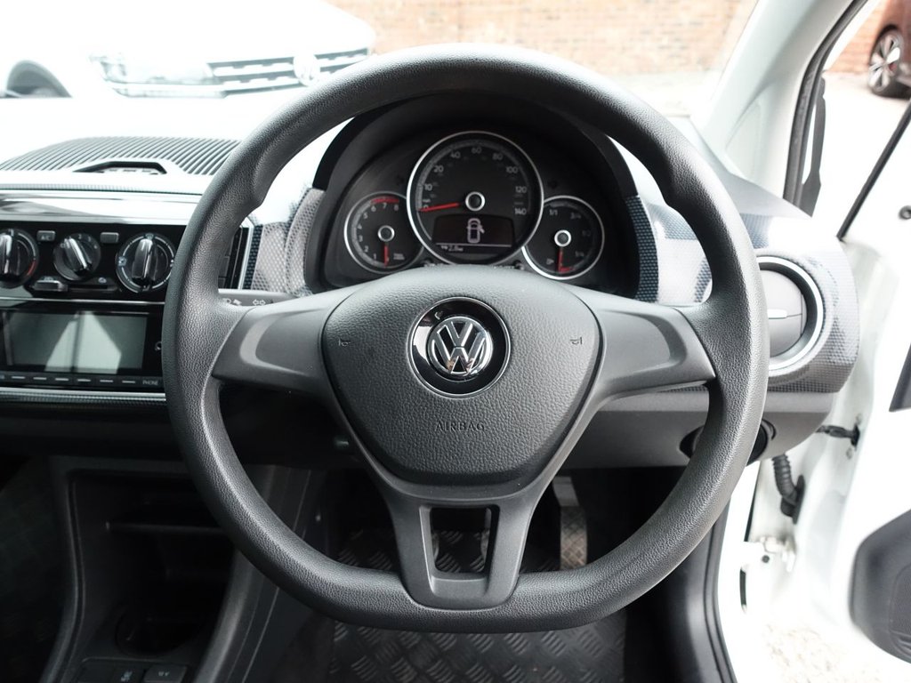 Used Volkswagen up! 2019 for sale - 76163108: Photo 35