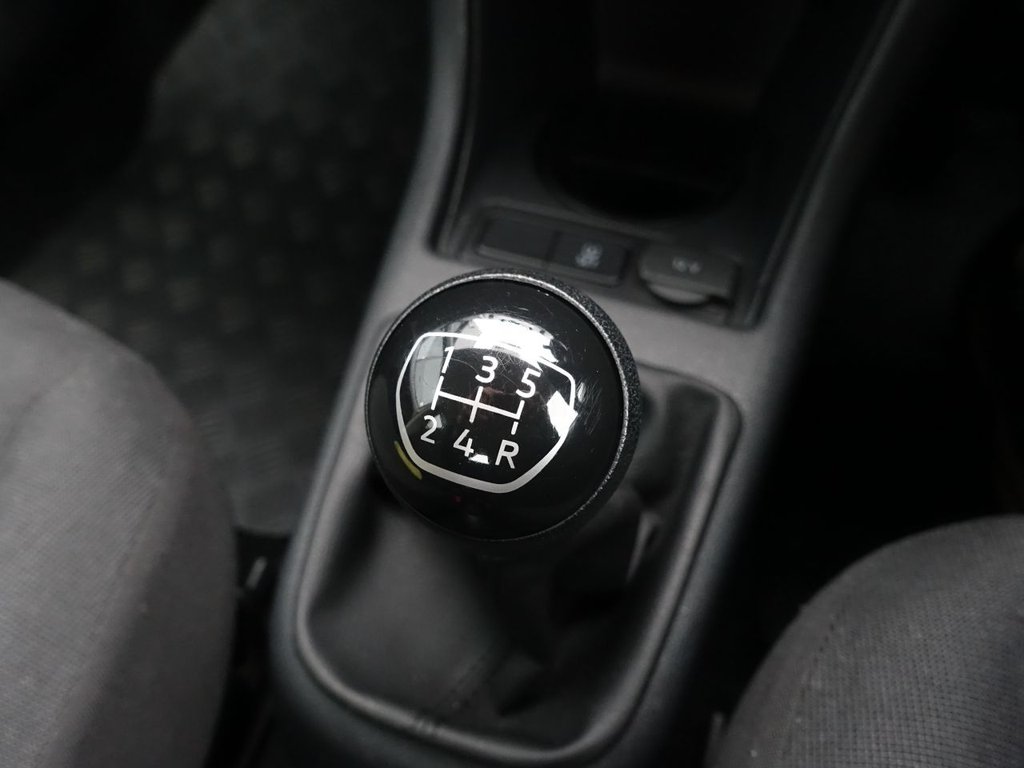 Used Volkswagen up! 2019 for sale - 76163108: Photo 41